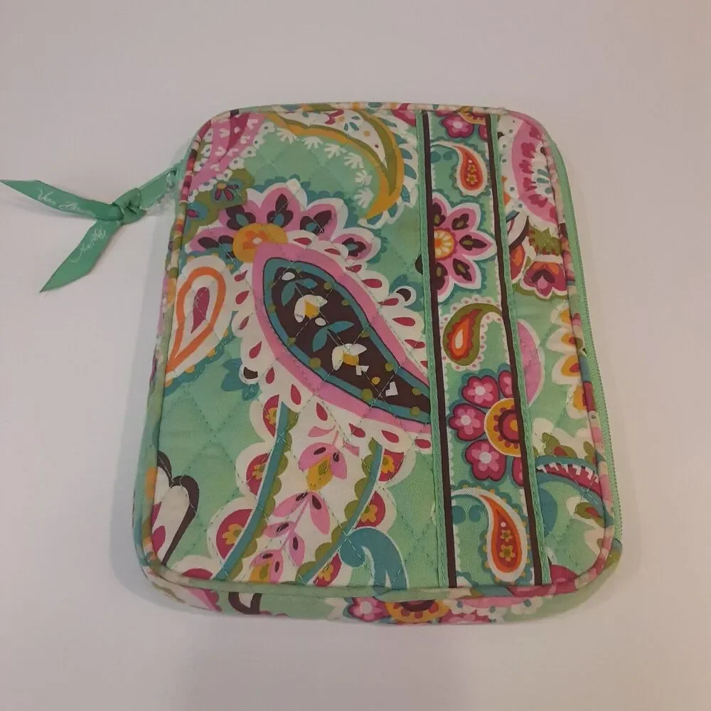 Vera Bradley Ipad/Tablet Case Paisley Floral